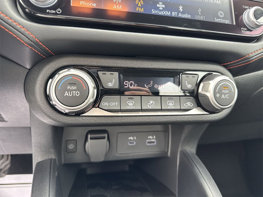 New 2025 Nissan Versa SR image 18