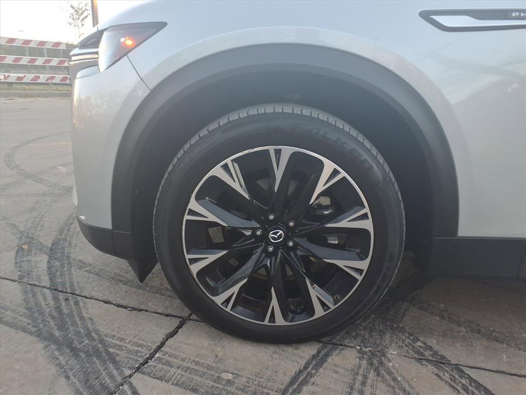 Used 2024 MAZDA CX-90 Plug-In Hybrid w/ Premium Plus image 26