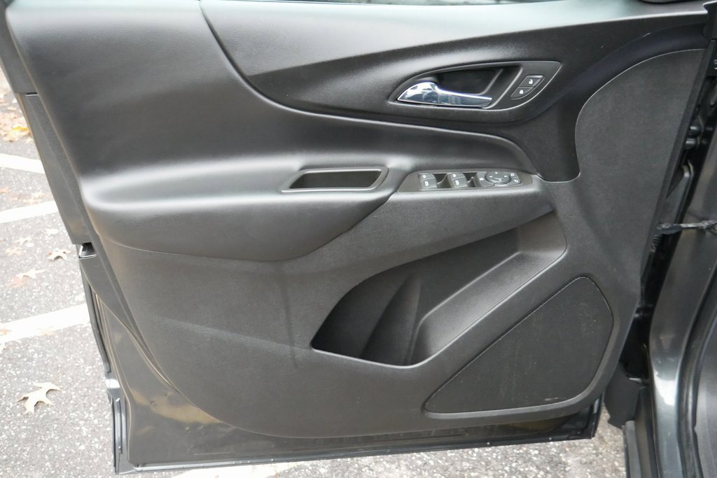 Used 2020 Chevrolet Equinox LT image 27