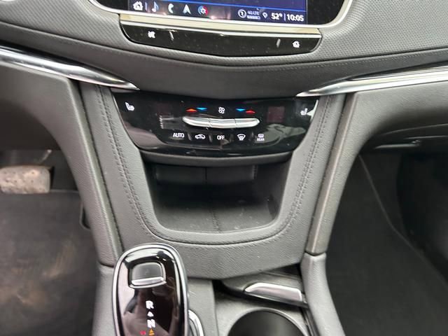 Used 2023 Cadillac XT5 Premium Luxury w/ Technology Package image 16