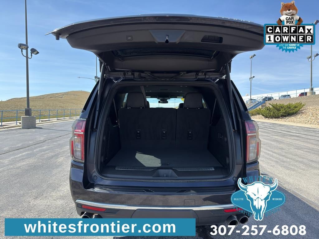 Used 2024 Chevrolet Suburban Premier AWD/4WD image 15