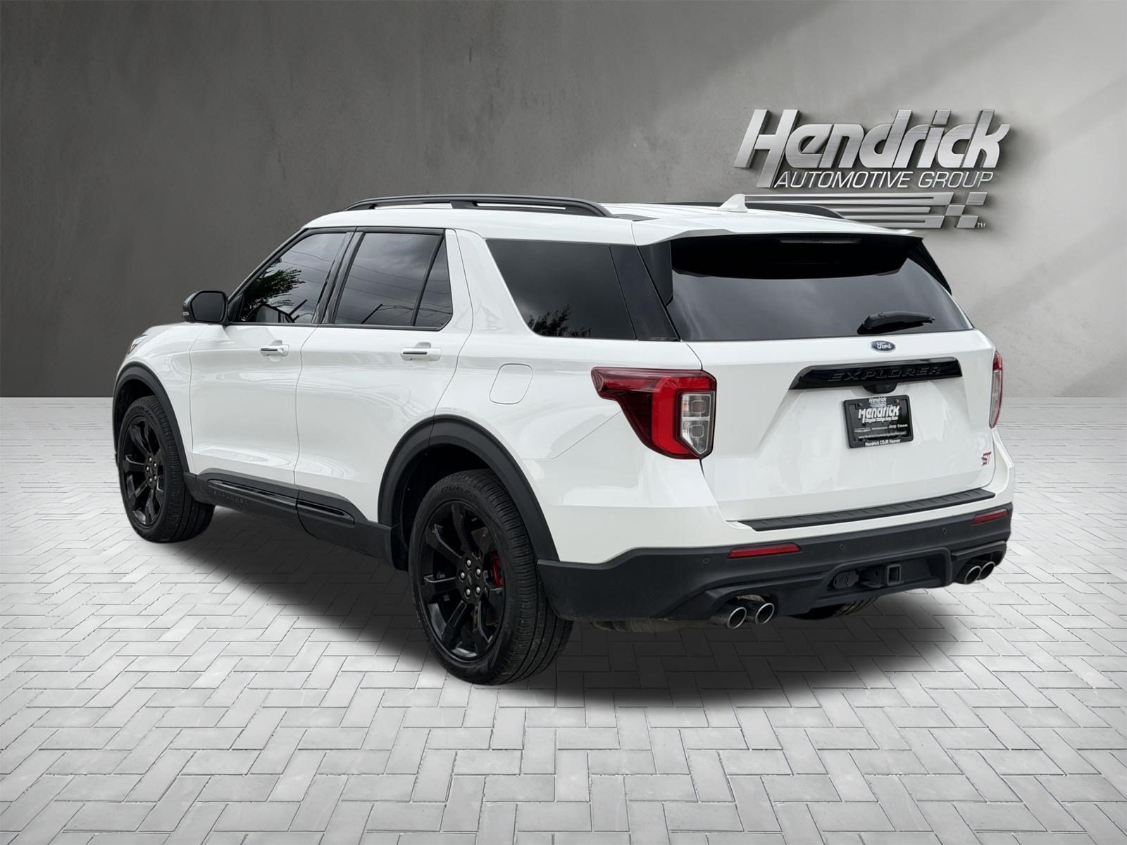 Used 2023 Ford Explorer ST w/ Equipment Group 401A AWD/4WD image 8