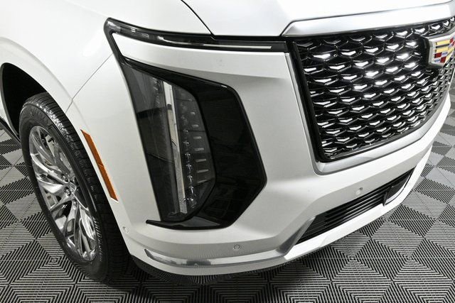 New 2025 Cadillac Escalade Premium Luxury w/ Touring Package image 37