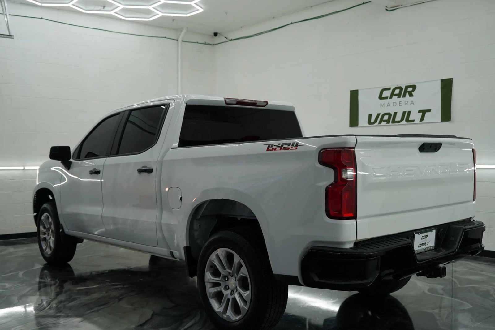 Used 2023 Chevrolet Silverado 1500 LT Trail Boss w/ Protection Package AWD/4WD image 16