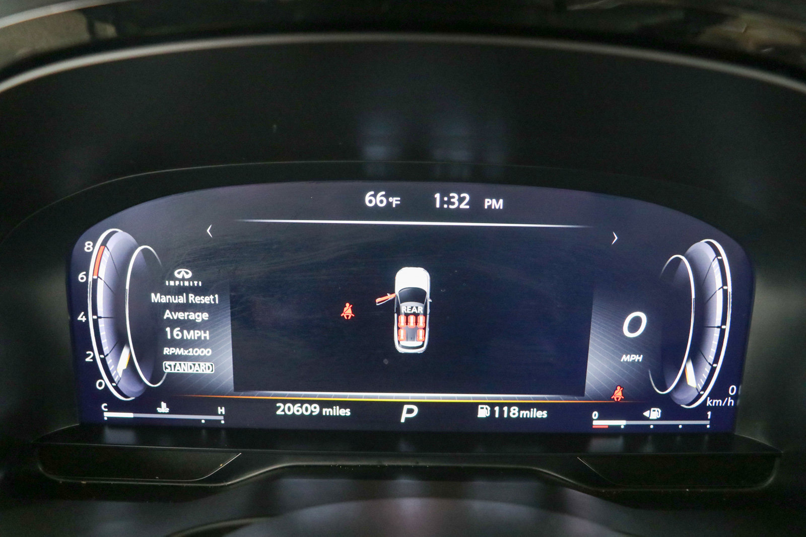 Used 2025 INFINITI QX60 Luxe w/ Cargo Package FWD image 15