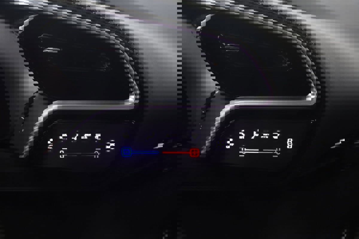 Used 2024 Ferrari 296 GTB image 17