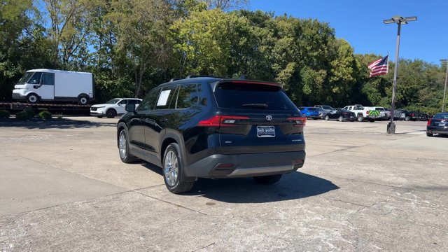 Used 2024 Toyota Grand Highlander AWD image 7