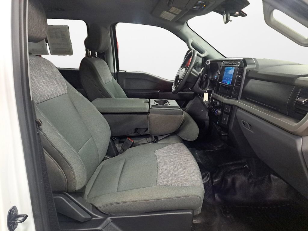 Used 2024 Ford F350 XLT w/ FX4 Off-Road Package image 15