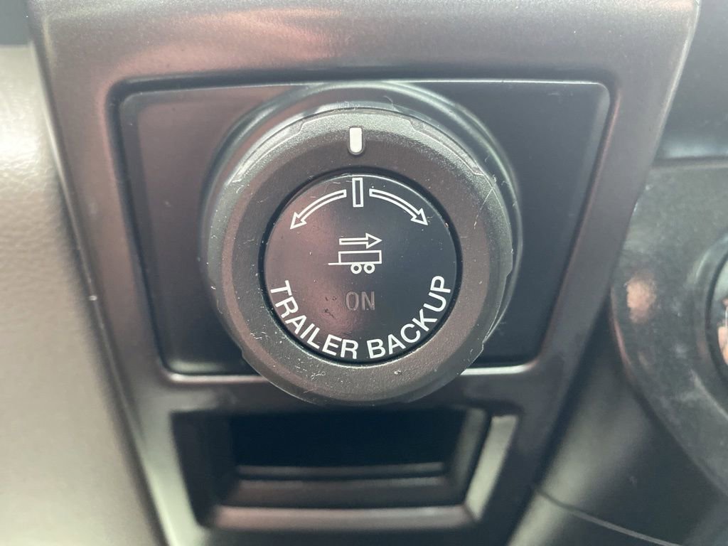 Used 2018 Ford F150 XLT w/ Equipment Group 302A Luxury AWD/4WD image 36