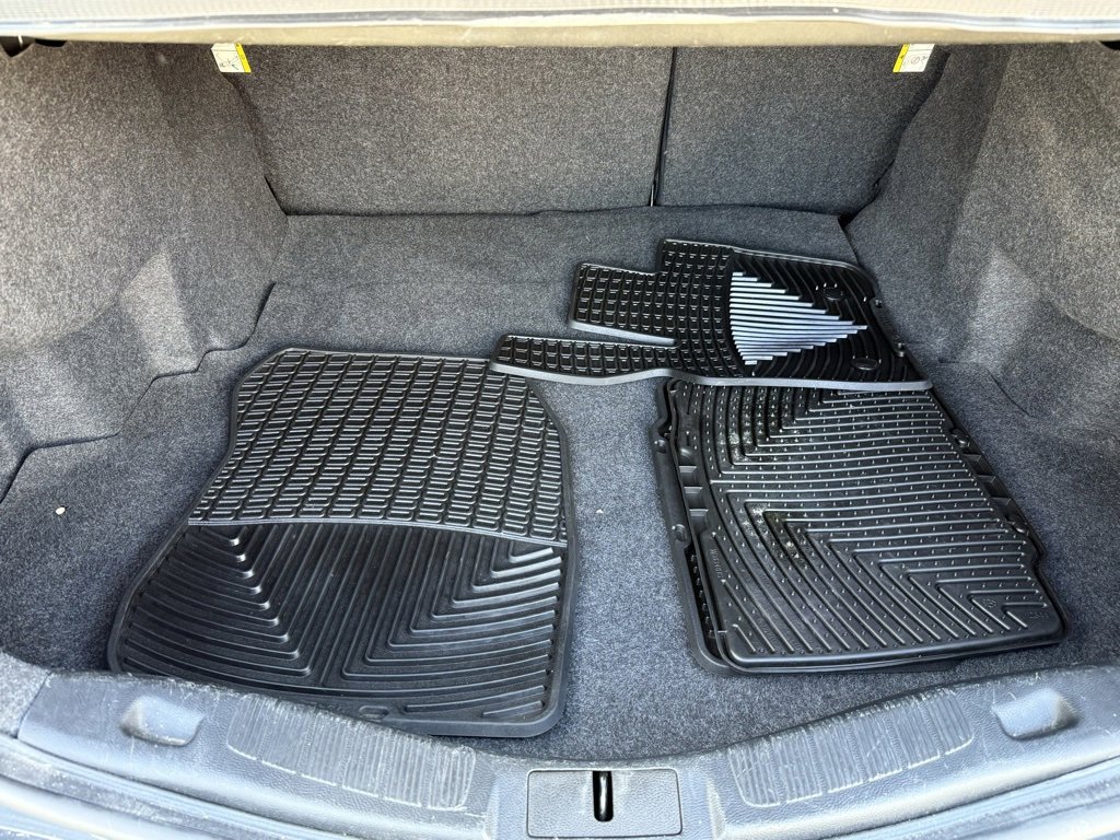 Used 2020 Ford Fusion SE image 13