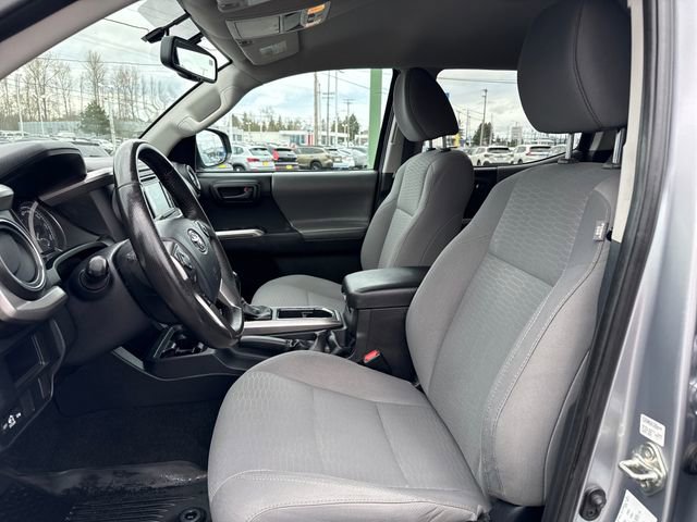 Used 2017 Toyota Tacoma SR5 w/ Tow Package AWD/4WD image 17