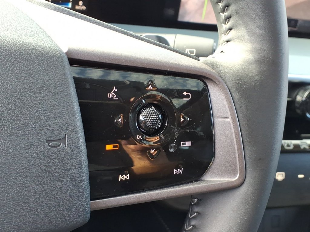 Used 2025 Nissan Murano SL w/ Cargo Package AWD/4WD image 23