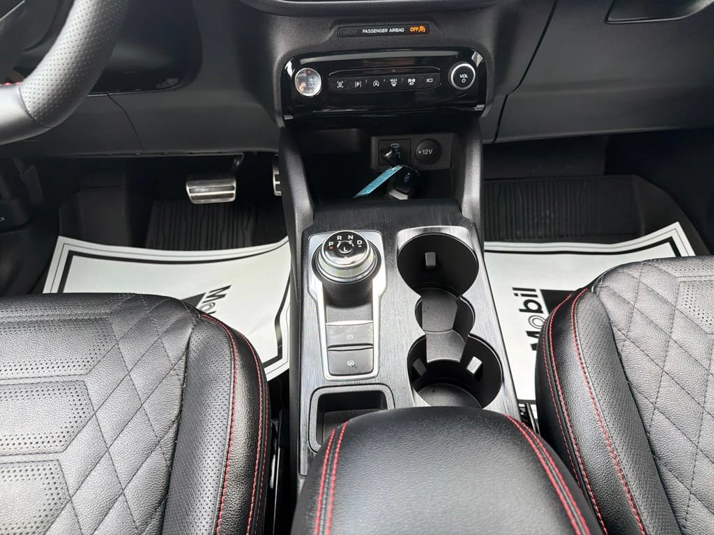 Used 2023 Ford Escape ST-Line Elite w/ Premium Technology Package AWD/4WD image 26