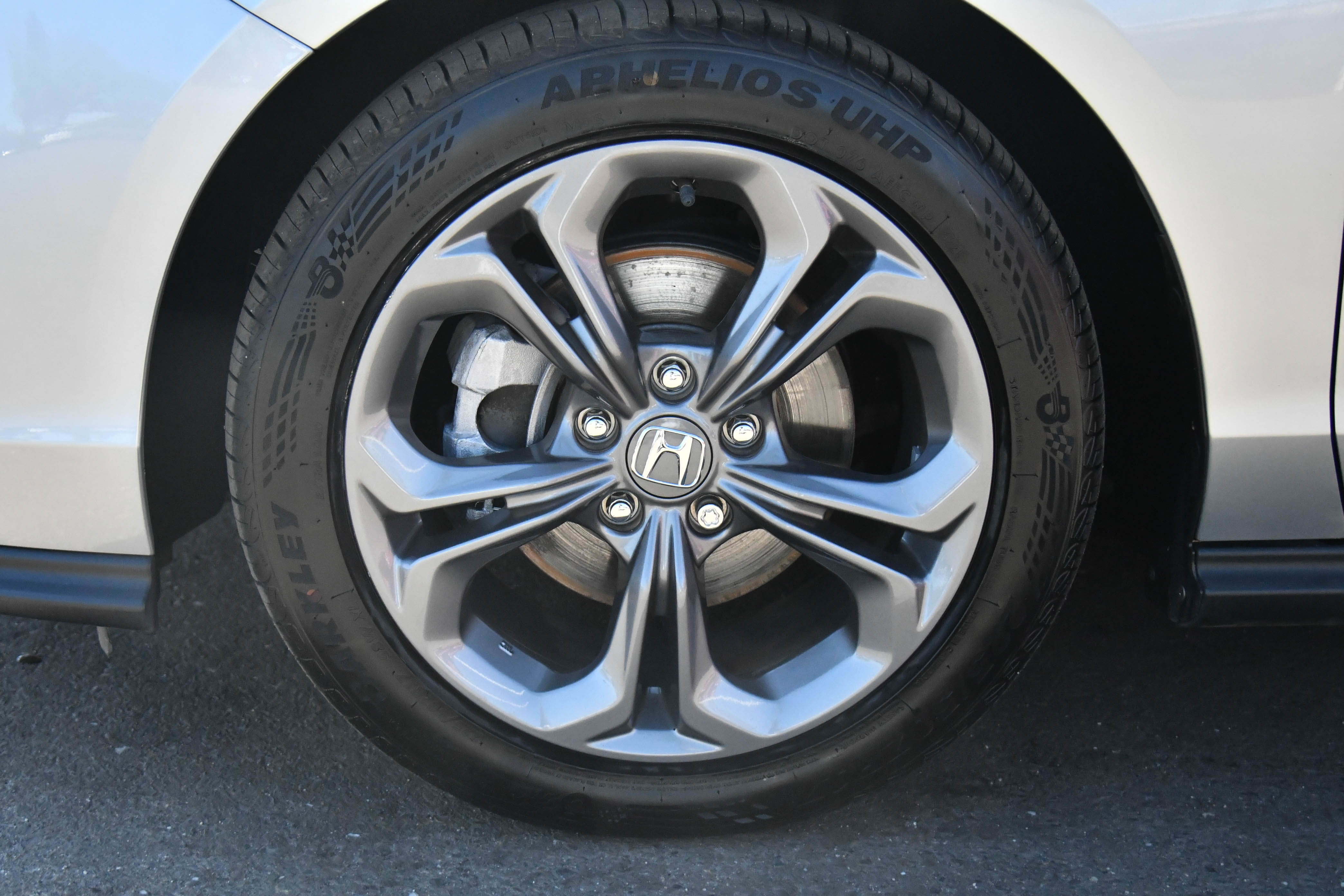 Used 2024 Honda Accord EX image 12