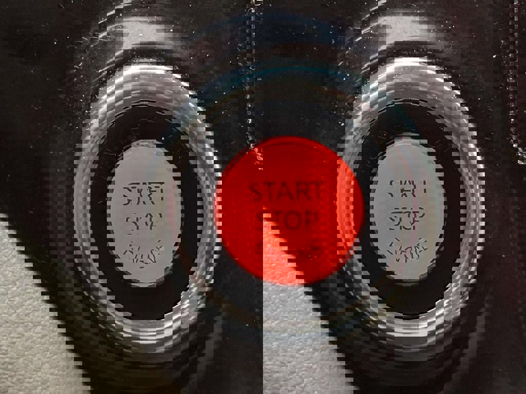 Used 2013 Nissan Quest SV image 32