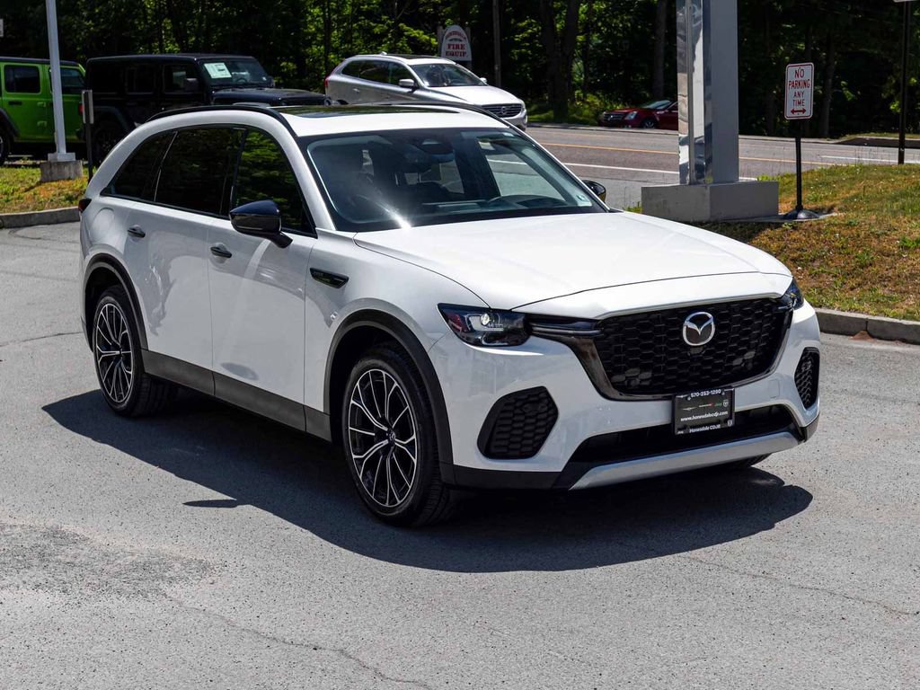 Used 2025 MAZDA CX-70 Plug-In Hybrid w/ Premium Pkg AWD/4WD image 3