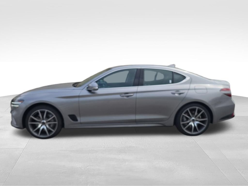 Used 2026 Genesis G70 2.5T AWD/4WD image 2