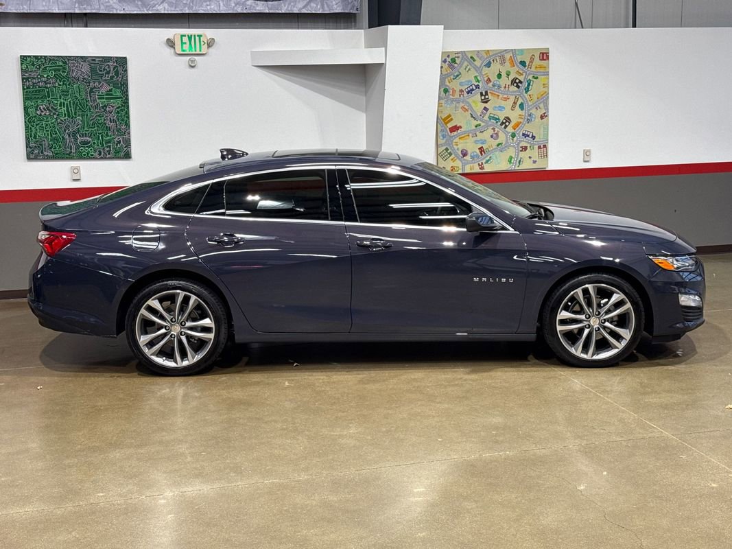 Used 2025 Chevrolet Malibu LT image 31