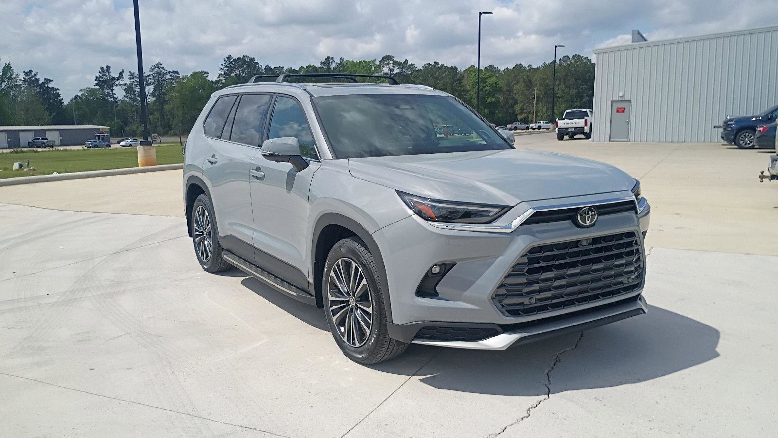 New 2026 Toyota Grand Highlander AWD Hybrid image 1