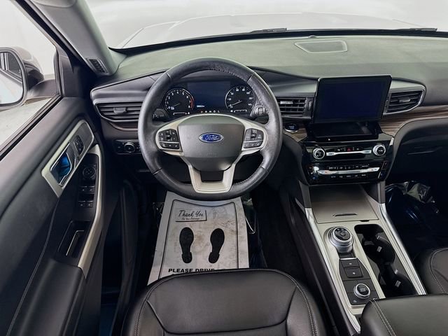Used 2022 Ford Explorer Limited w/ Equipment Group 301A image 24