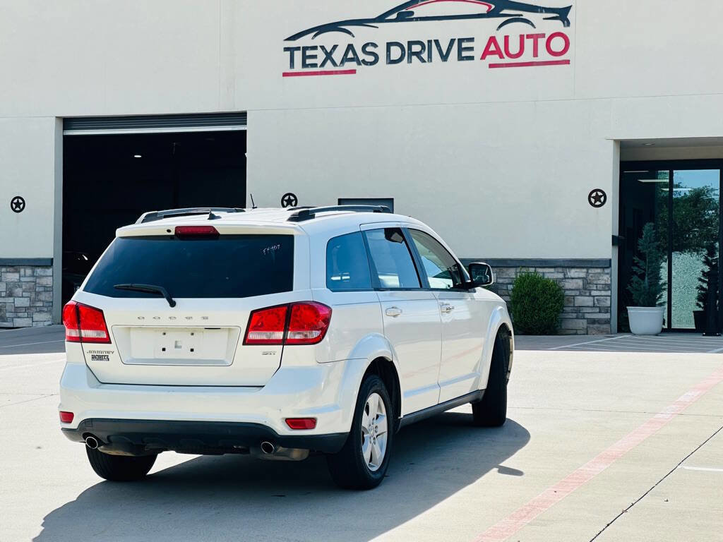 Used 2012 Dodge Journey SXT w/ Popular Equipment Group image 10