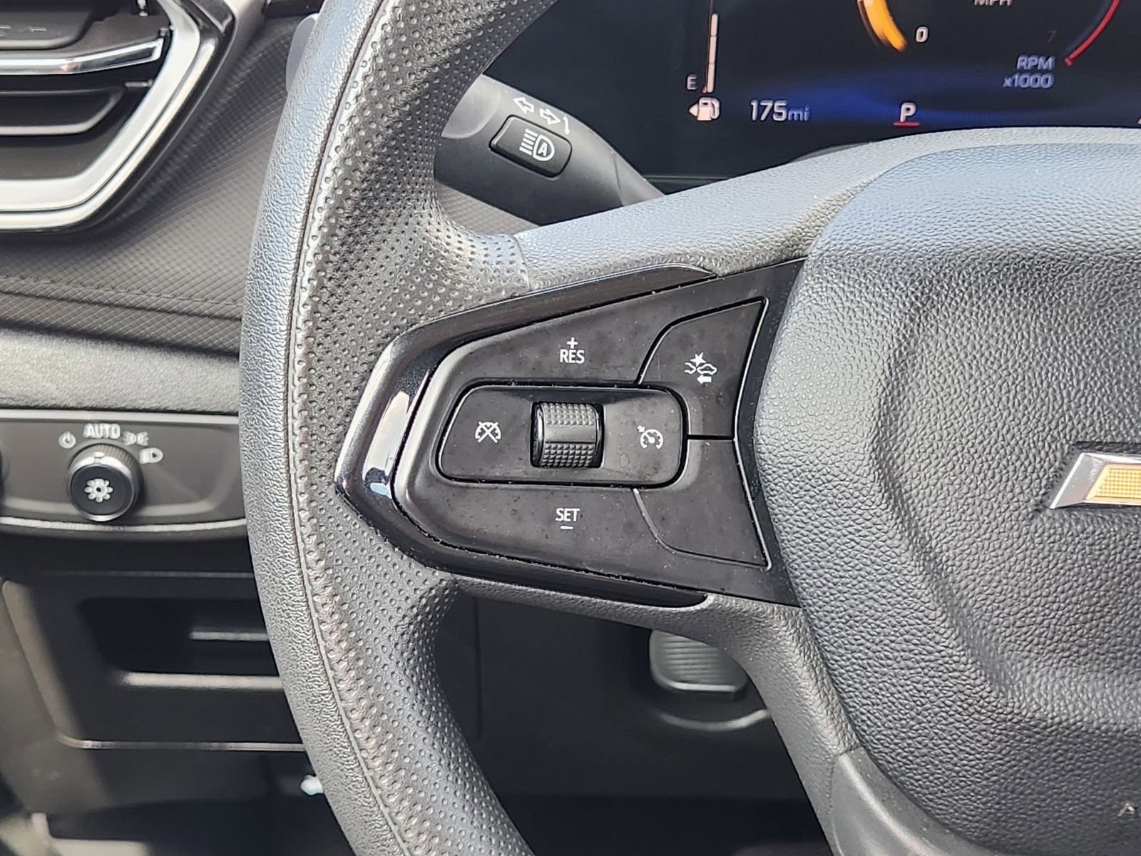 Used 2024 Chevrolet TrailBlazer LS image 26