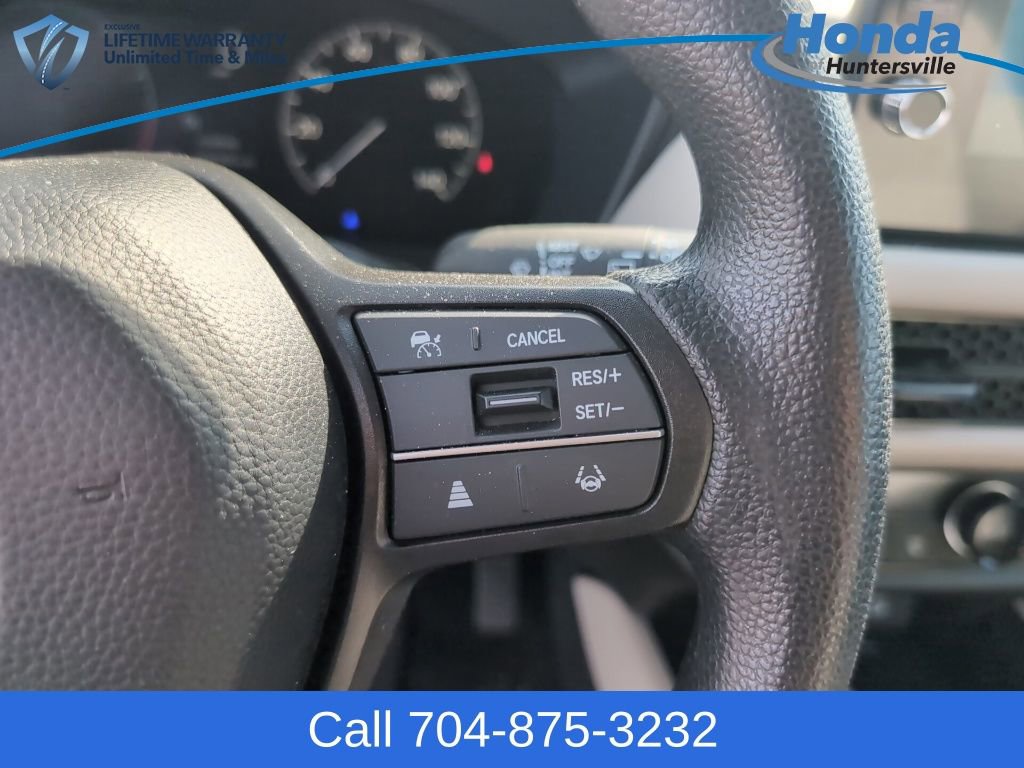 Used 2026 Honda HR-V LX image 23