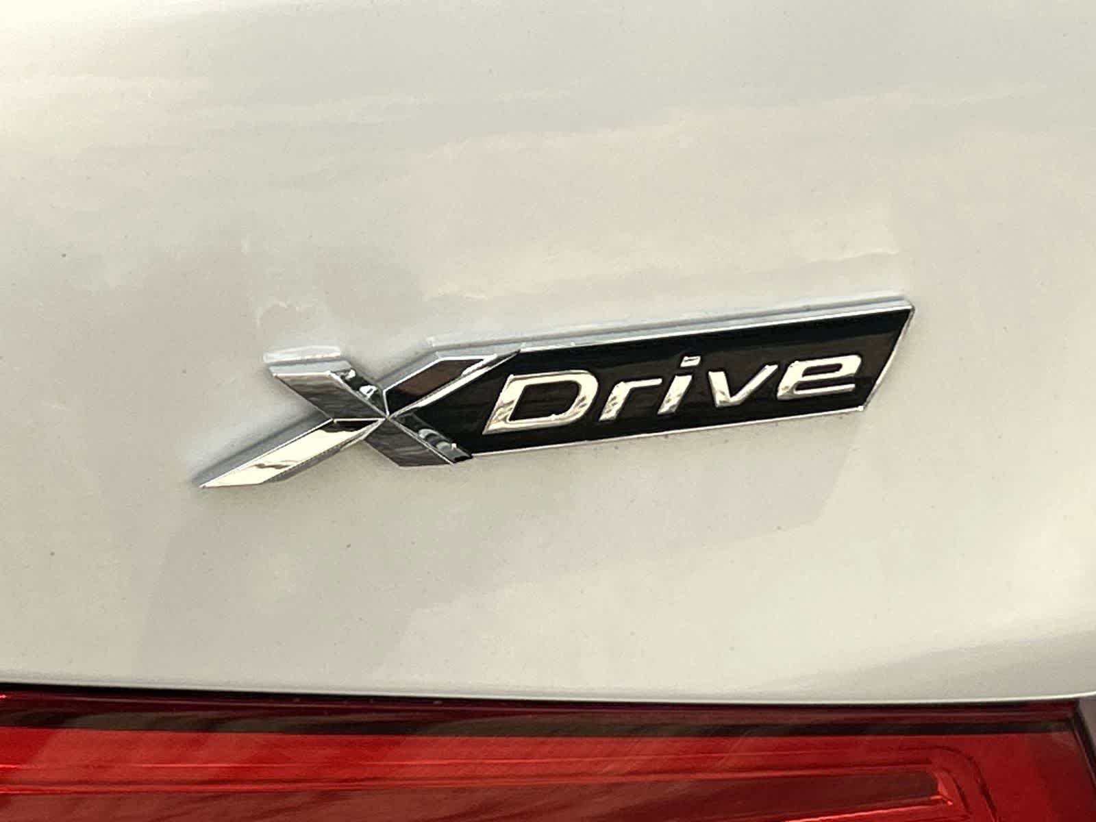 Used 2018 BMW 540i xDrive AWD/4WD image 8
