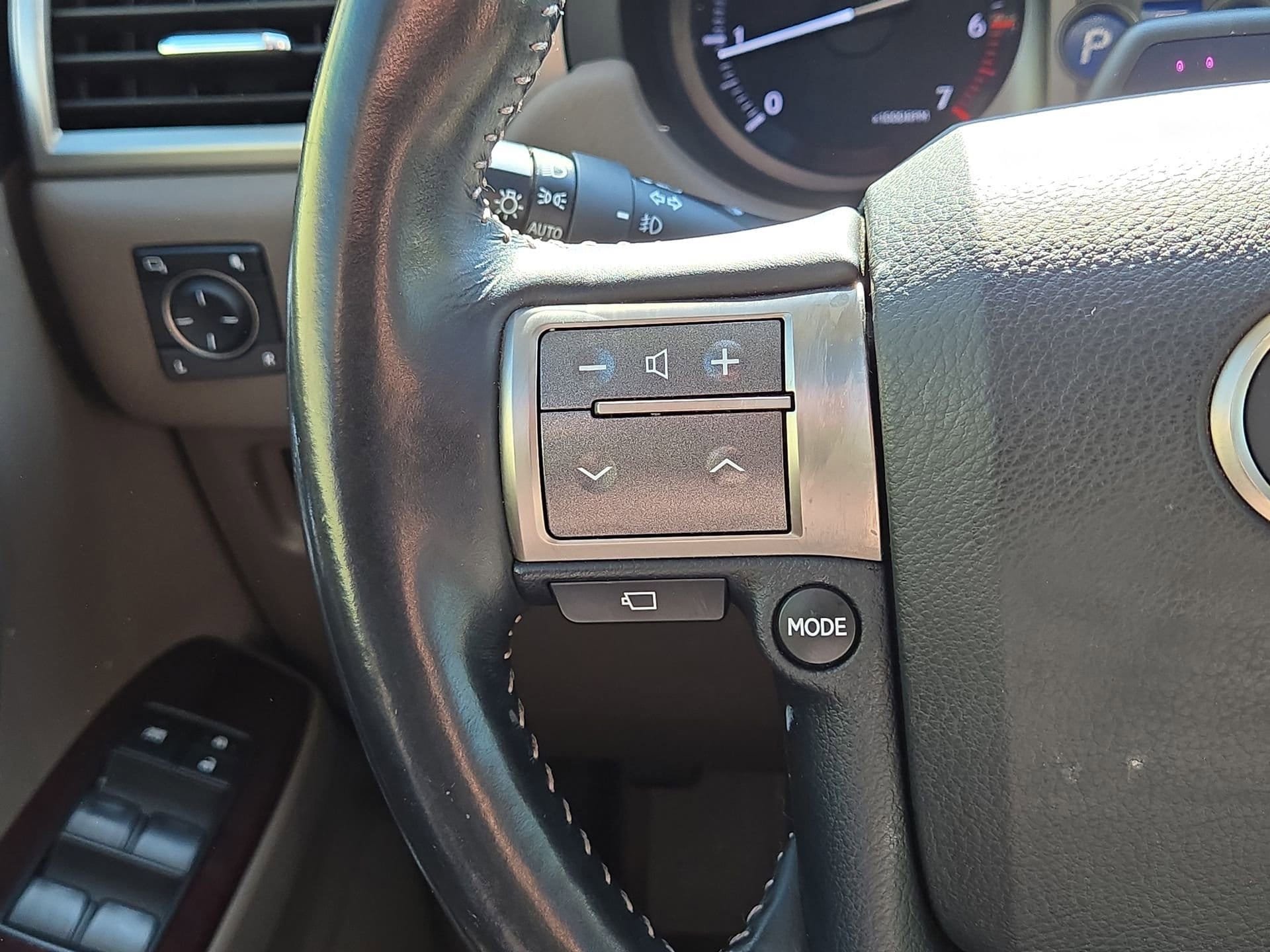 Used 2019 Lexus GX 460 Luxury AWD/4WD image 21
