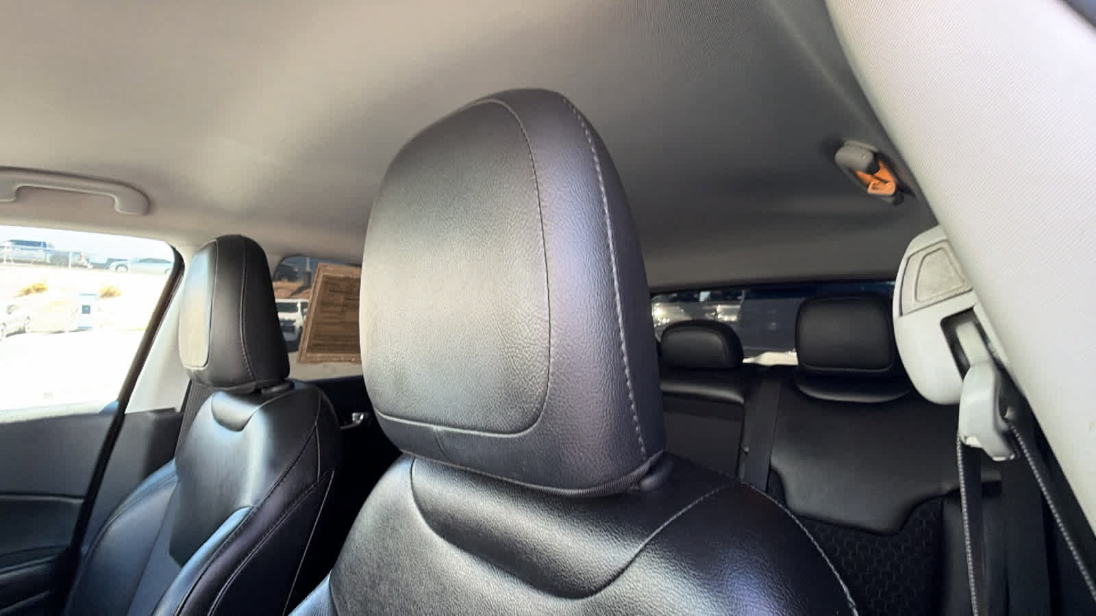 Used 2020 Jeep Compass Latitude FWD image 11