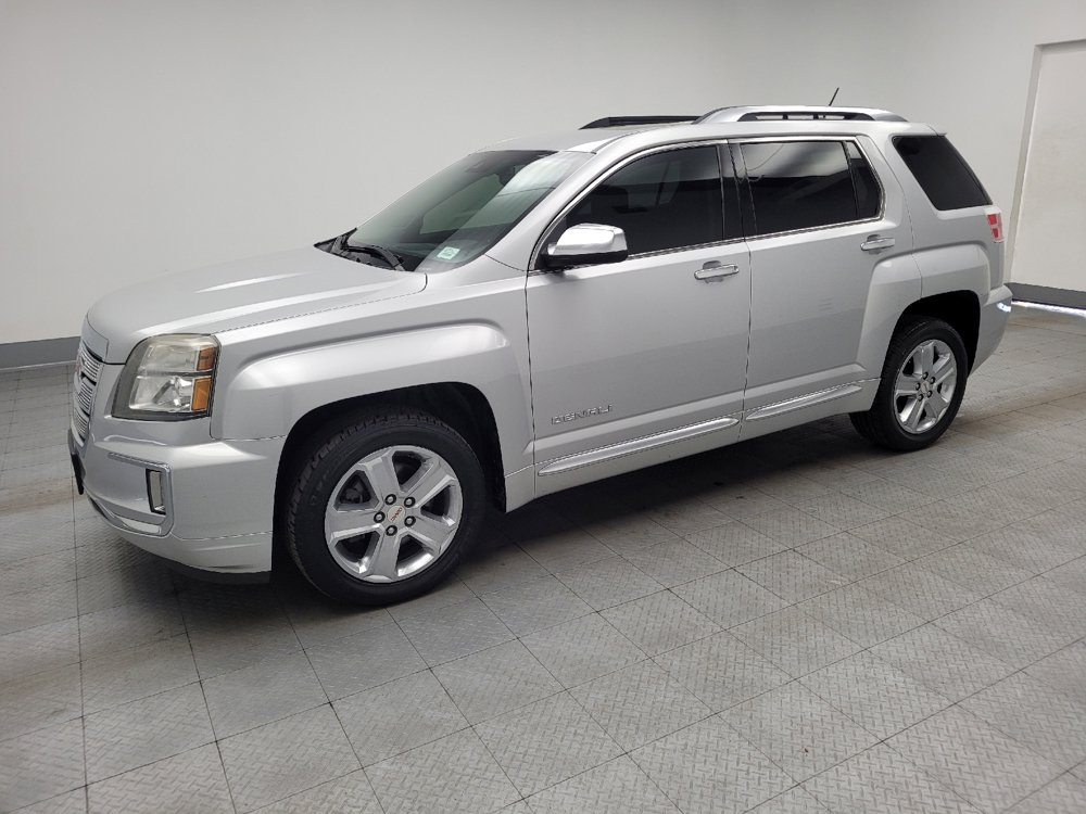 Used 2017 GMC Terrain Denali FWD image 2