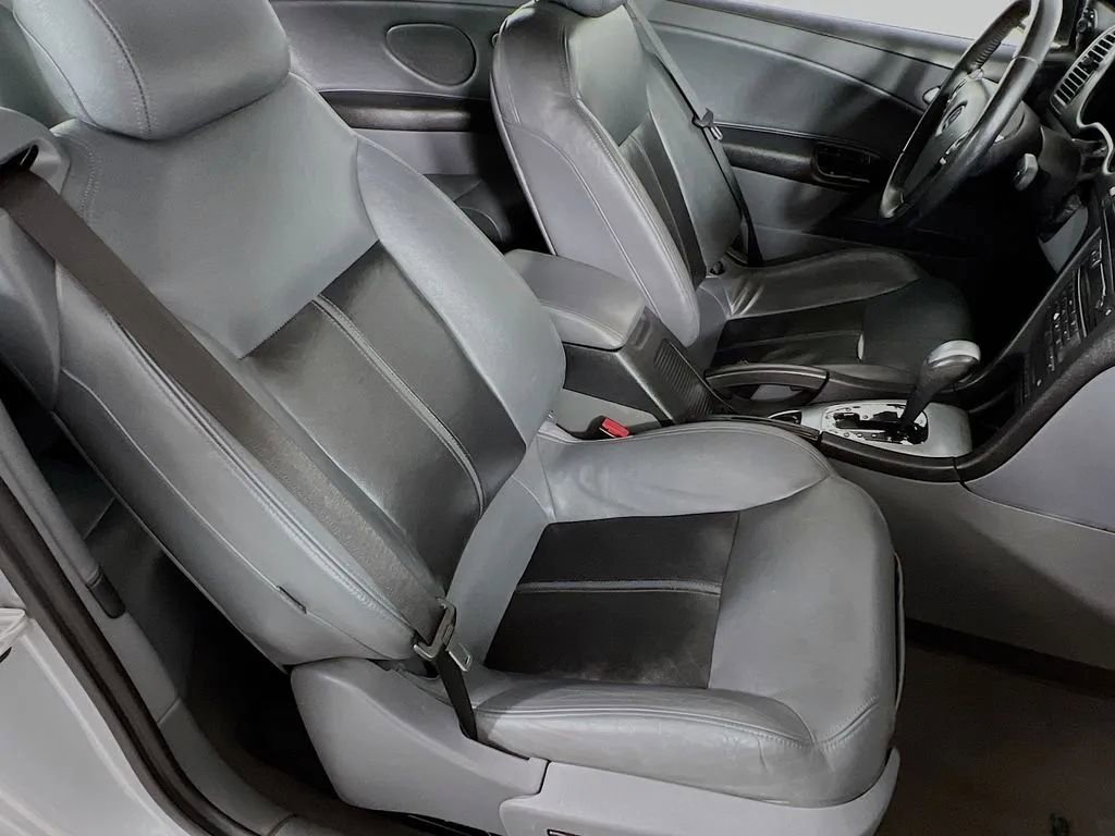 Used 2004 Saab 9-3 Aero image 26