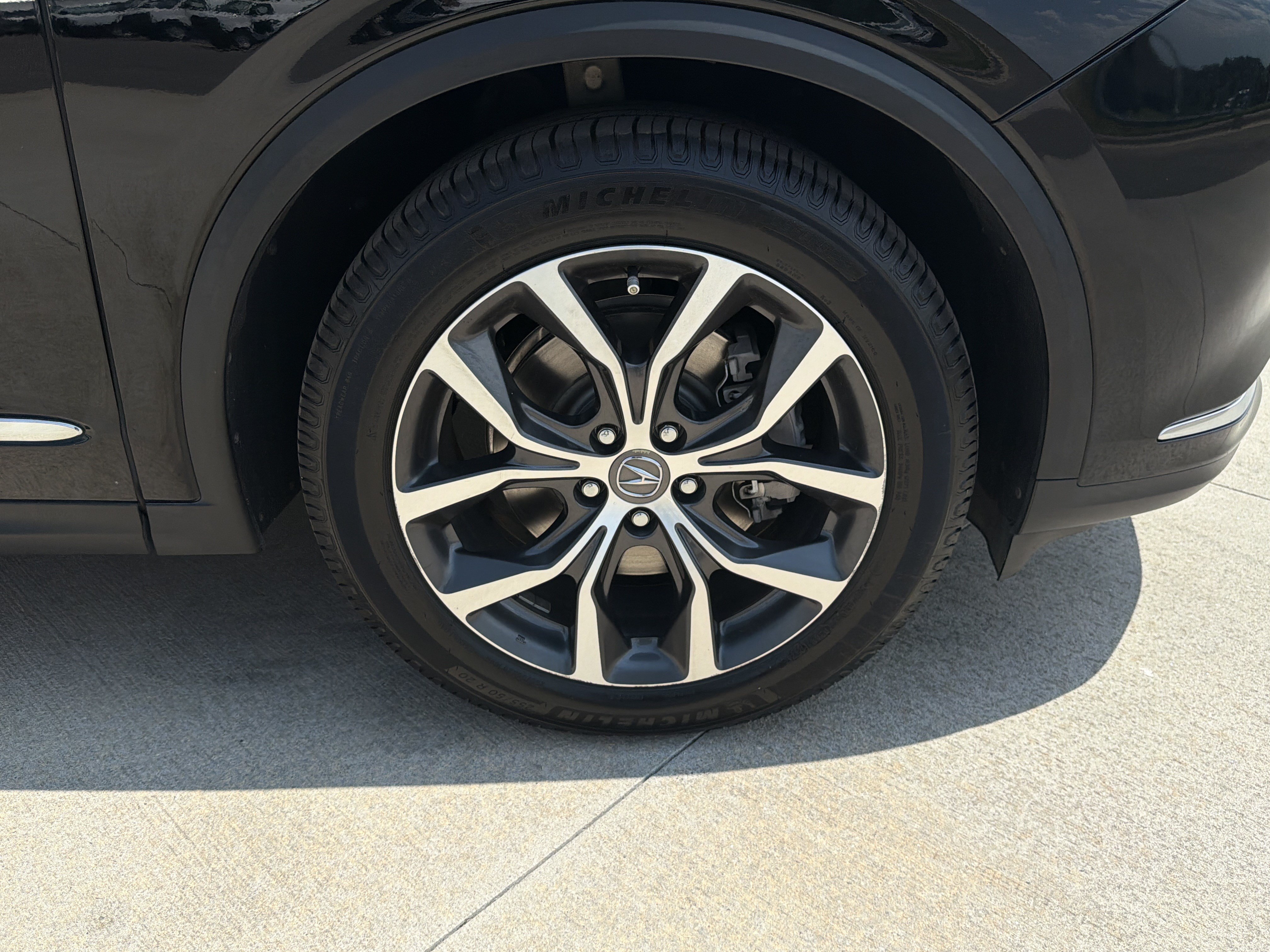 Certified 2022 Acura MDX FWD w/ Technology Package image 13