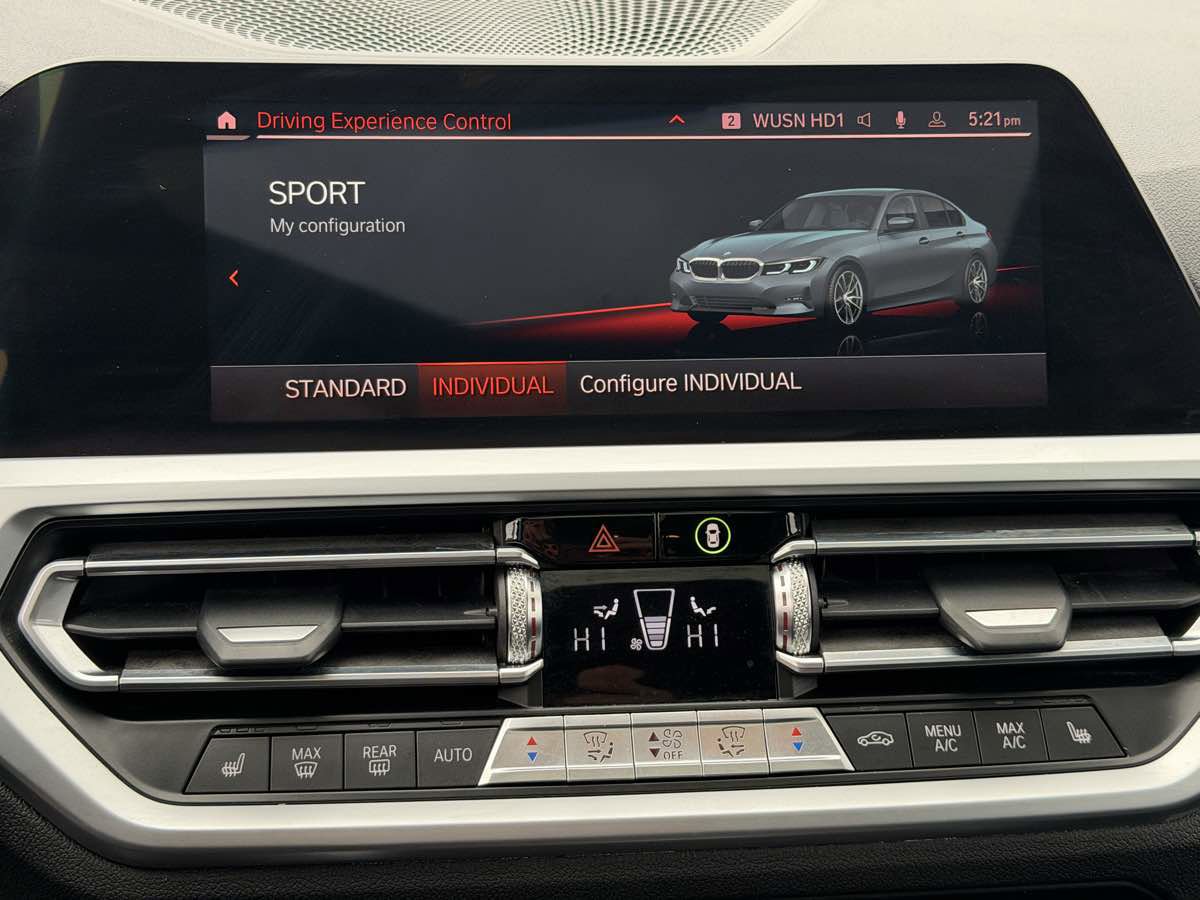 Used 2019 BMW 330i xDrive Sedan w/ Premium Package AWD/4WD image 36