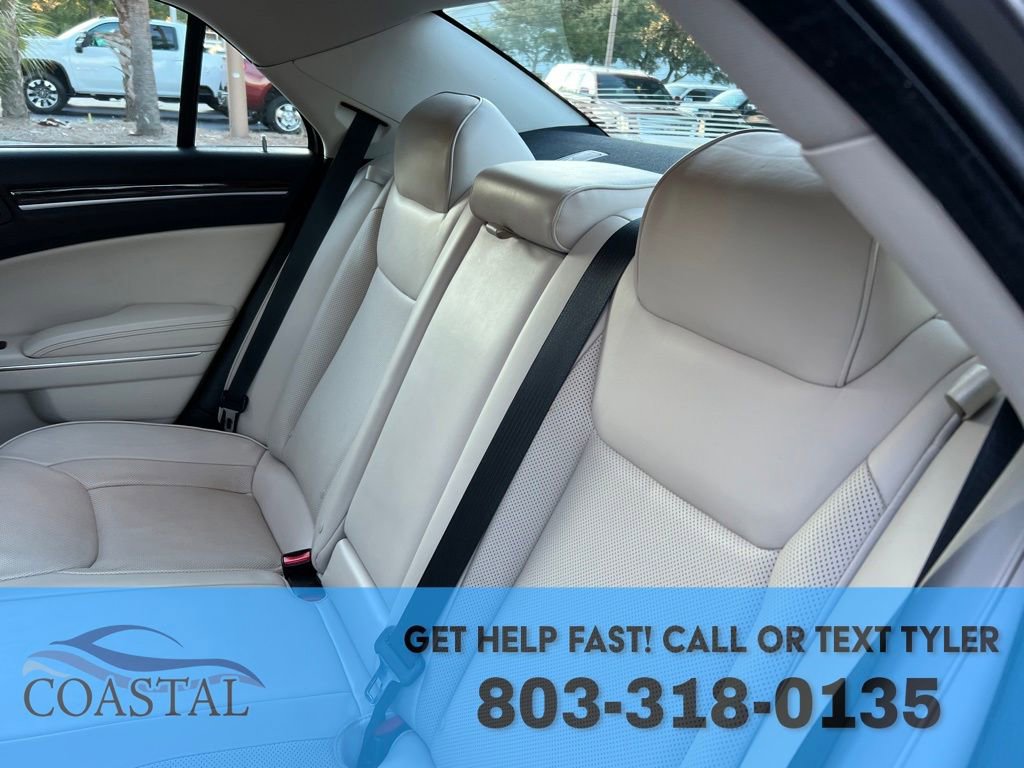 Used 2018 Chrysler 300 Limited w/ Safetytec Plus Group image 21