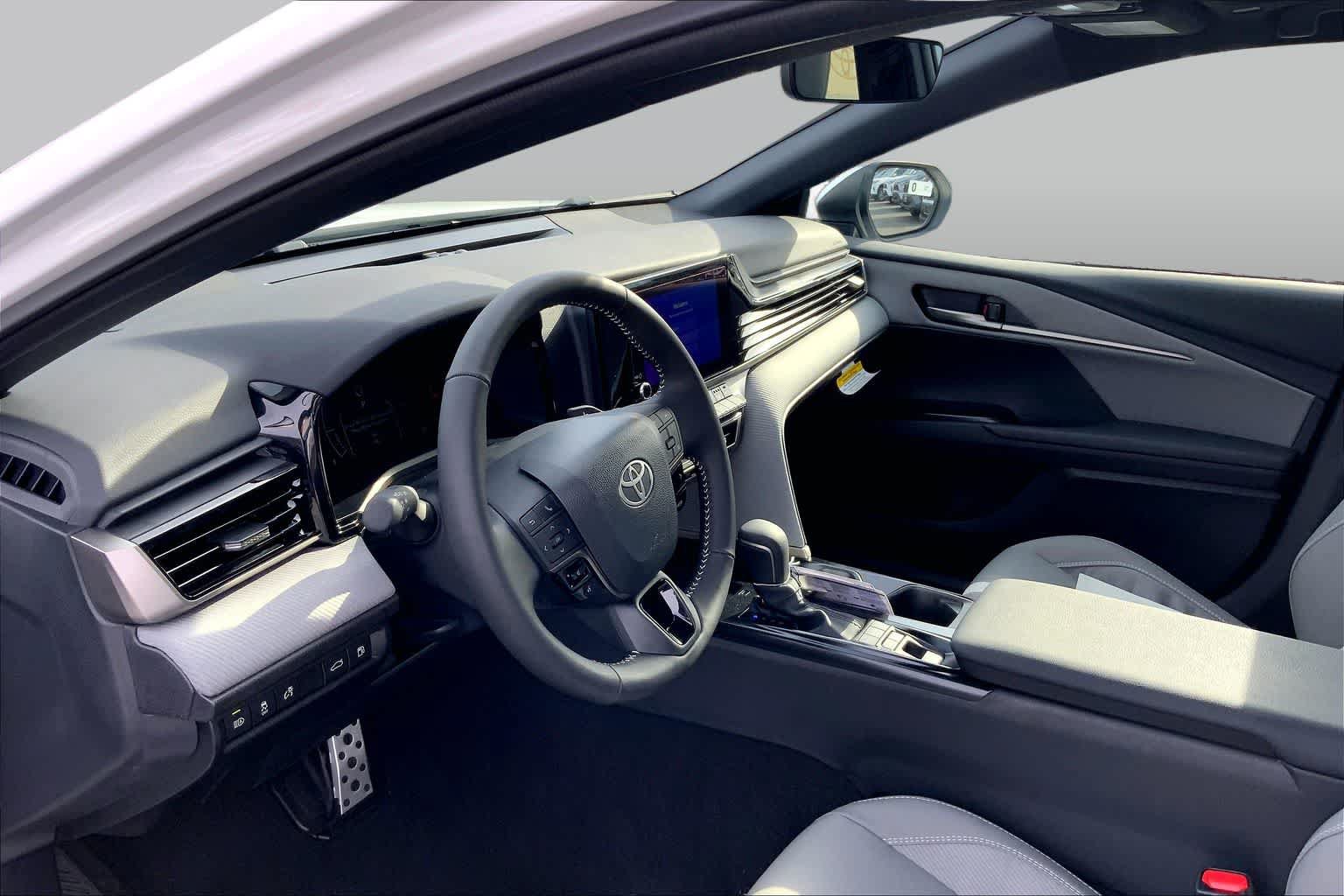 New 2026 Toyota Camry SE AWD/4WD image 8