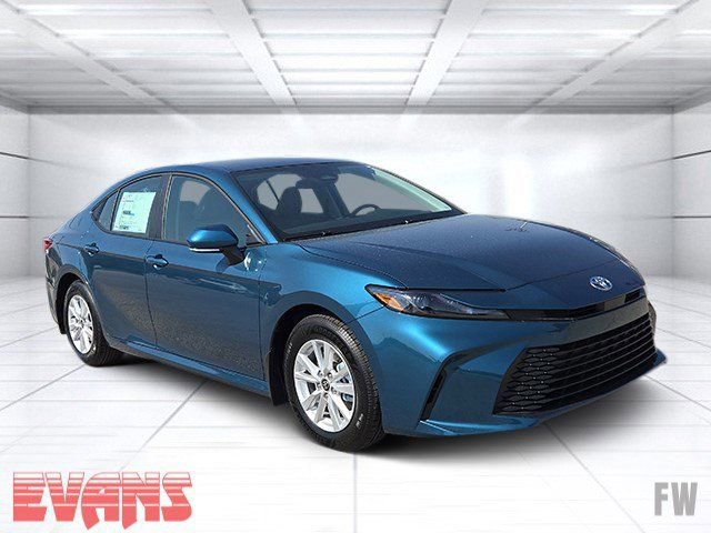 New 2026 Toyota Camry LE w/ Convenience Package