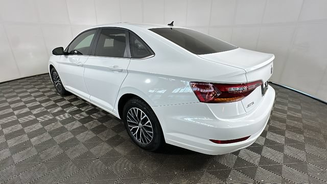 Used 2019 Volkswagen Jetta R-Line FWD video 4