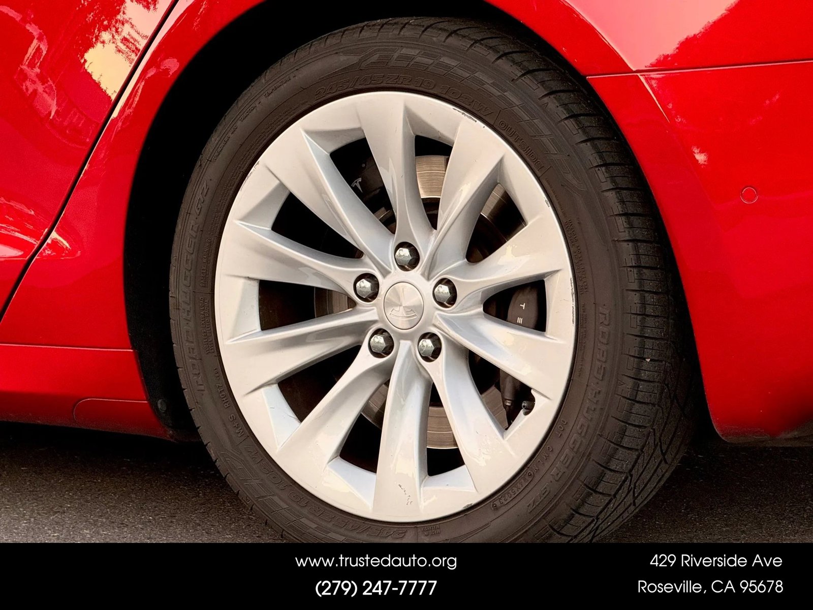 Used 2016 Tesla Model S 70 RWD image 19