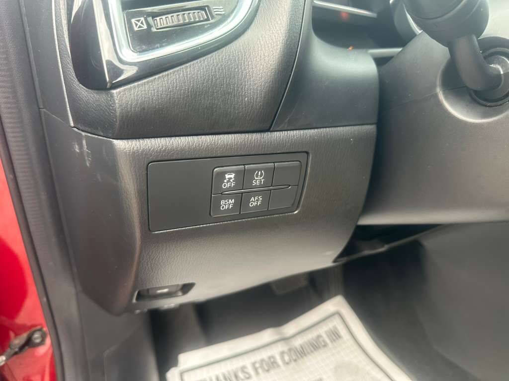 Used 2016 MAZDA MAZDA3 s Grand Touring image 22