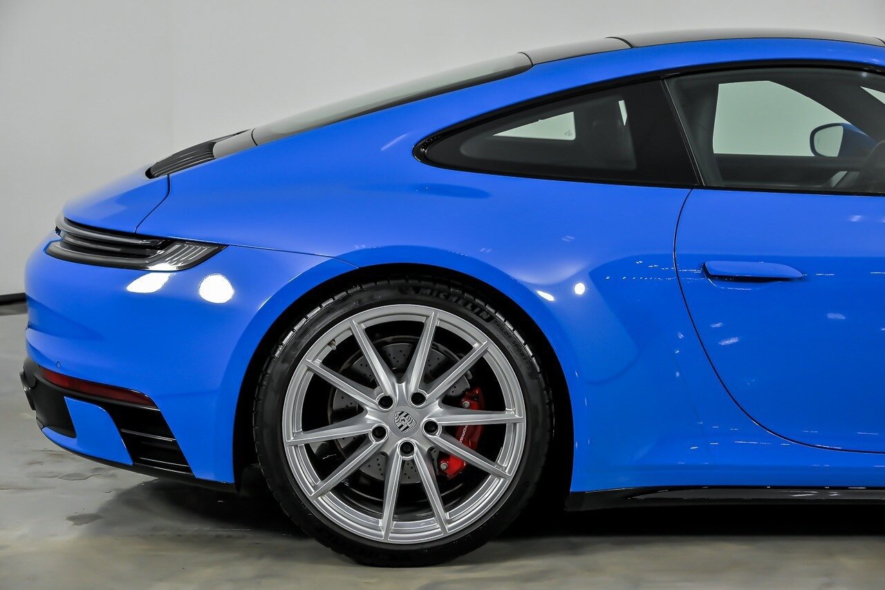 Used 2022 Porsche 911 Carrera 4S AWD/4WD image 13