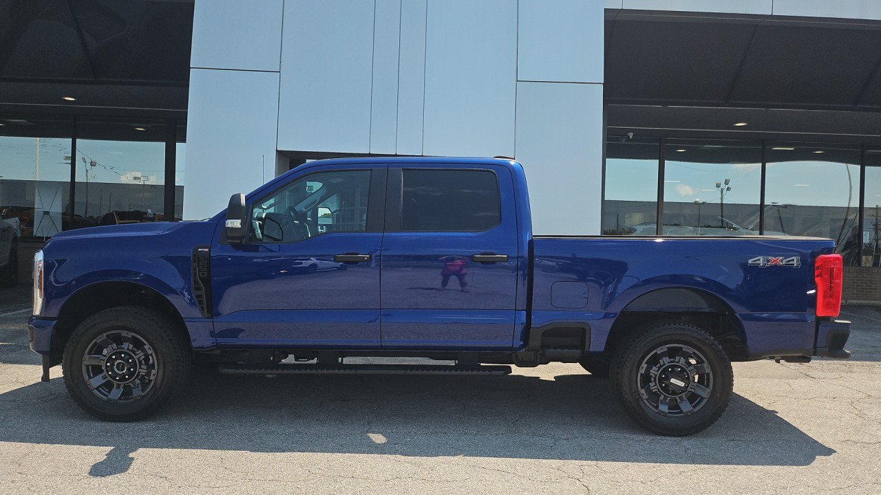 Used 2026 Ford F250 XL w/ STX Appearance Package AWD/4WD image 2