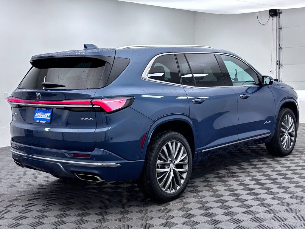 New 2026 Buick Enclave Avenir w/ Super Cruise Package image 8