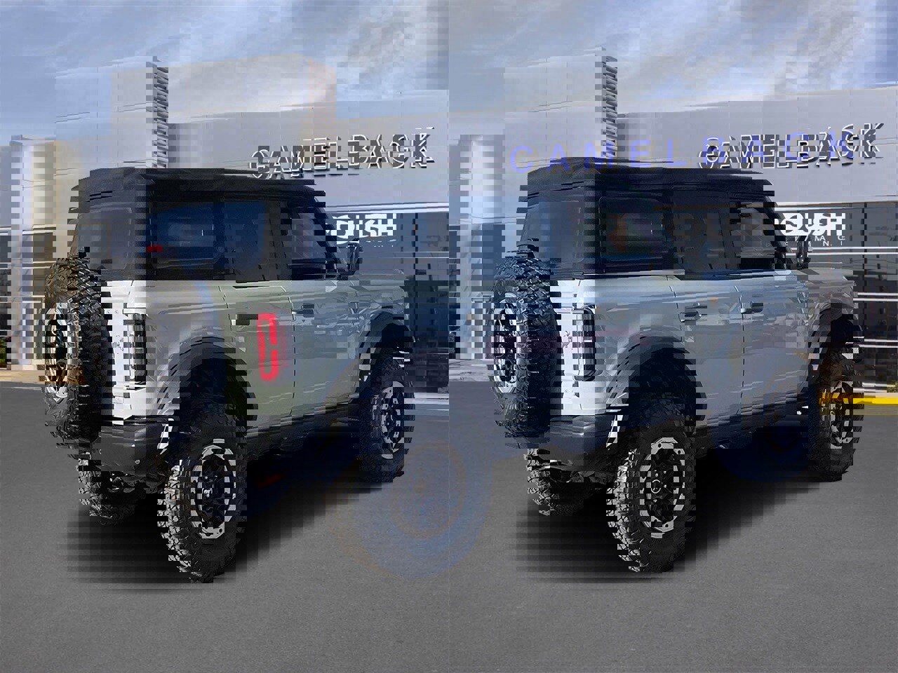 Certified 2022 Ford Bronco Badlands image 6