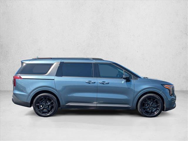 Used 2025 Kia Carnival SX Prestige FWD image 4