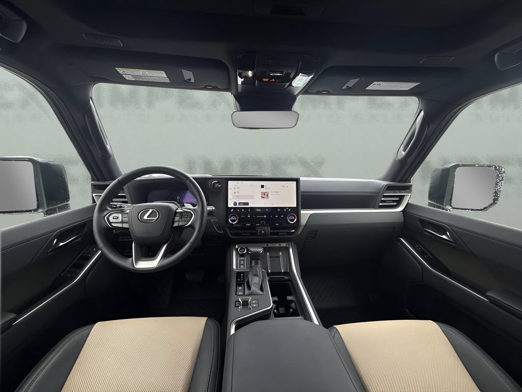 Used 2025 Lexus GX 550 AWD/4WD image 8