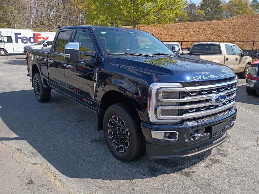 Used 2024 Ford F250 Platinum image 2