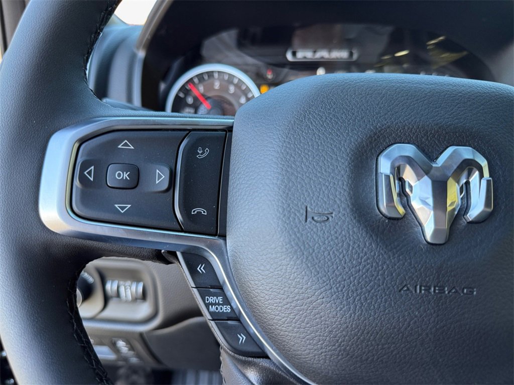 New 2026 RAM 1500 4x4 Crew Cab image 25