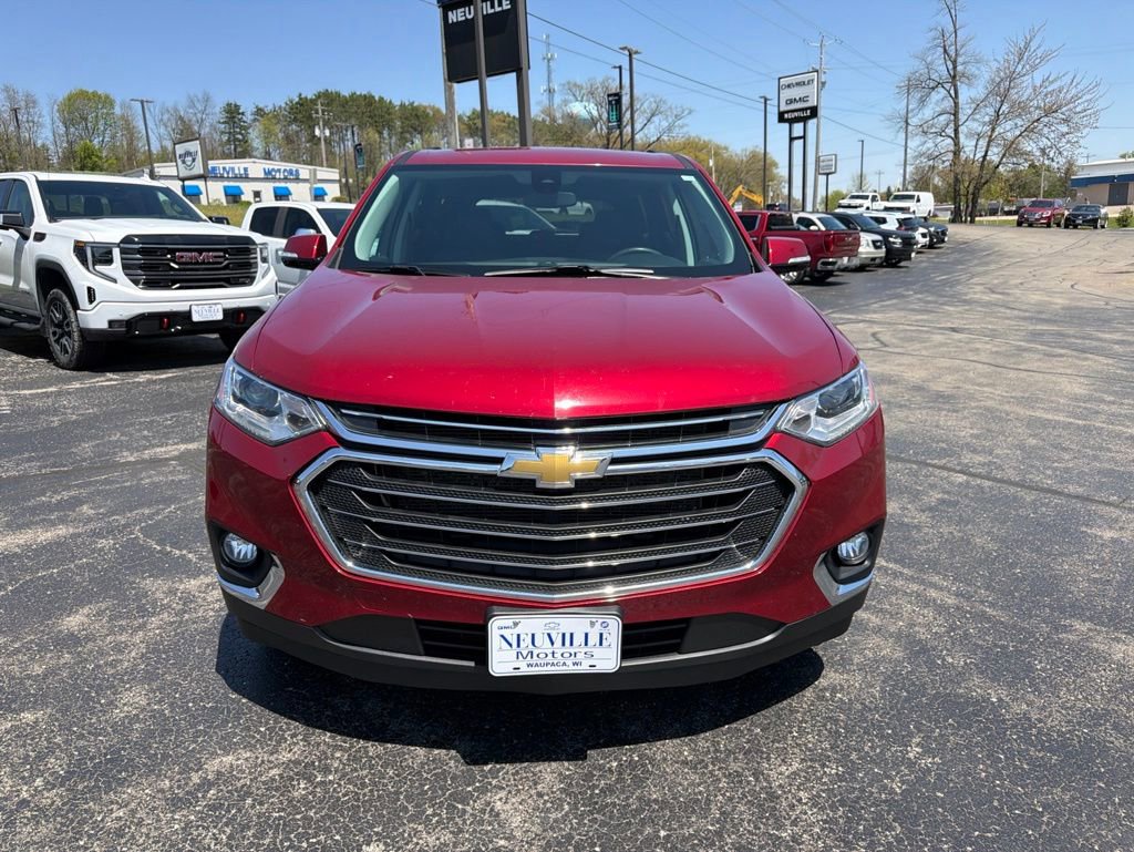 Used 2020 Chevrolet Traverse LT w/ Driver Confidence II Package AWD/4WD image 11