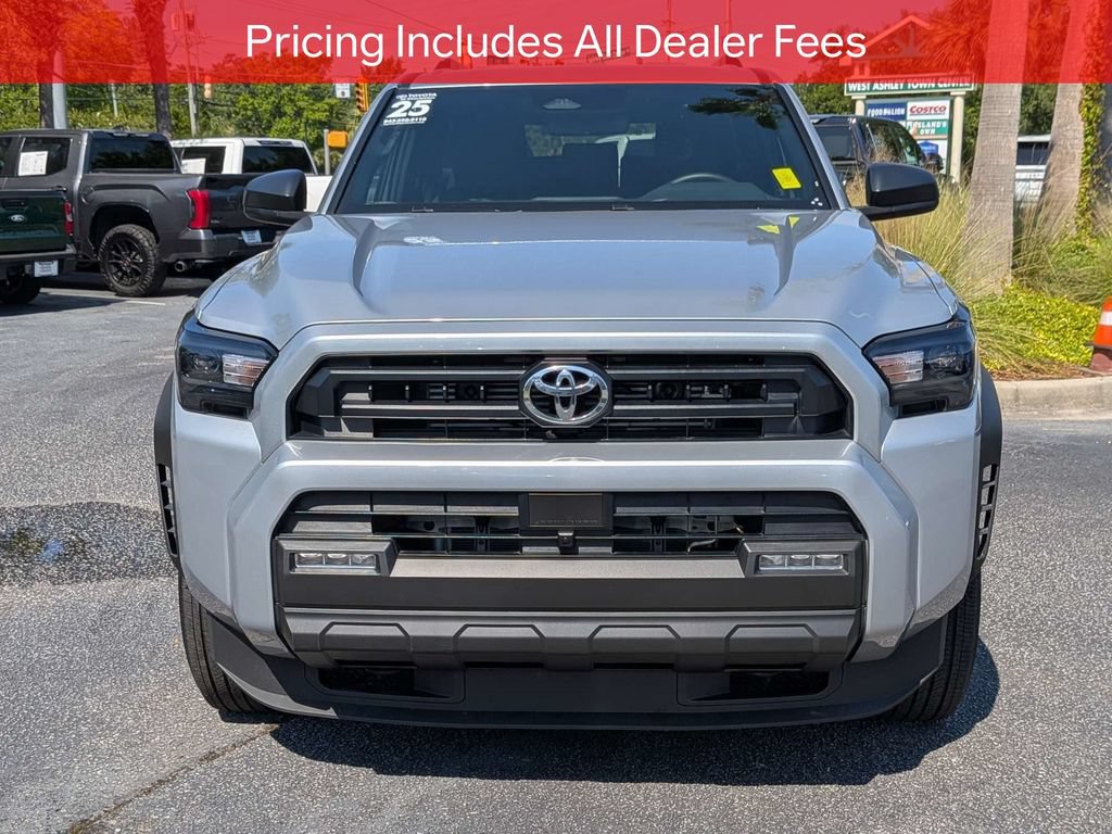 Certified 2025 Toyota 4Runner SR5 AWD/4WD image 10